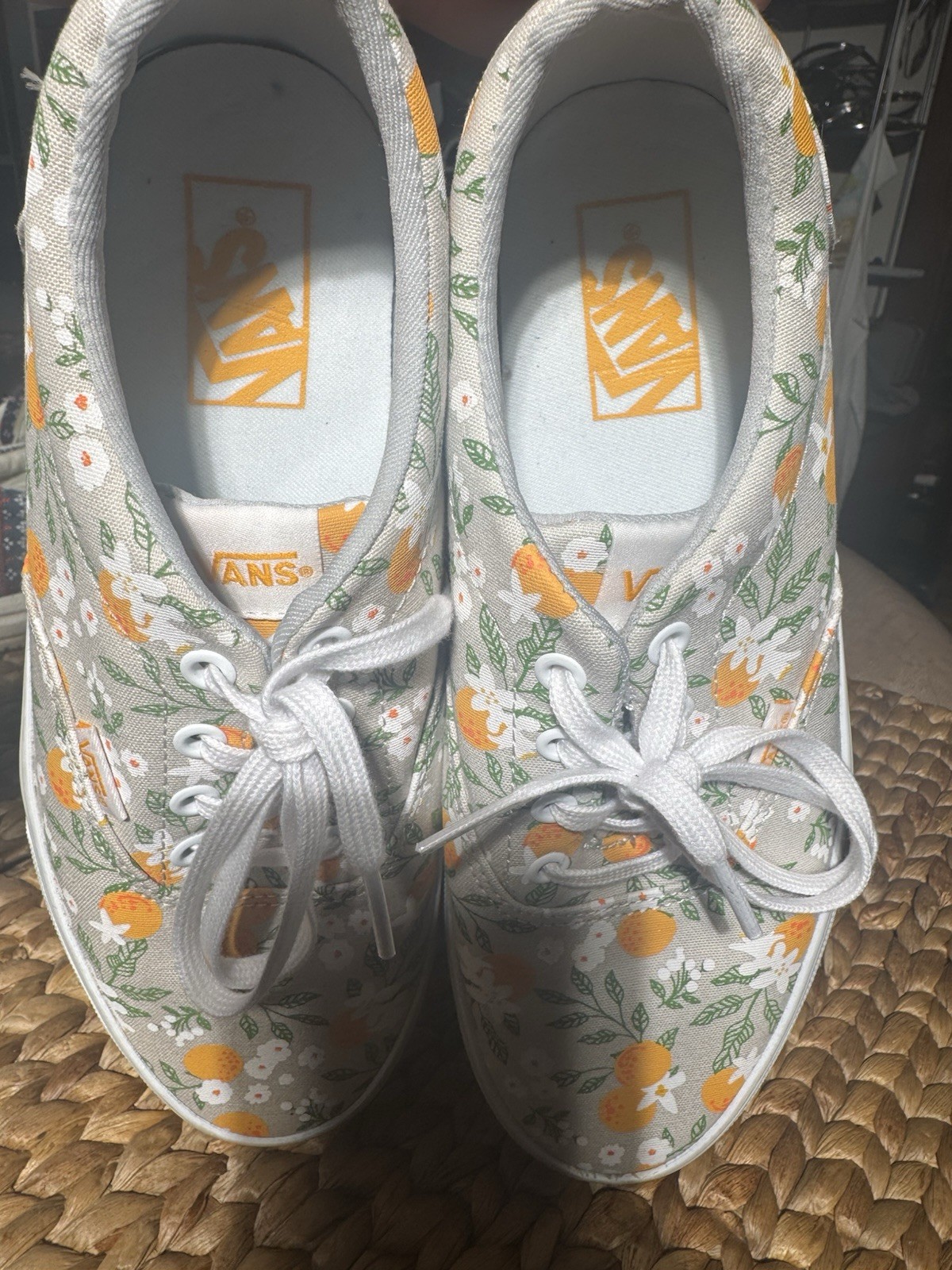 VANS Doheny Era Orange citrus floral low top sneakers womens size 9 canvas shoes
