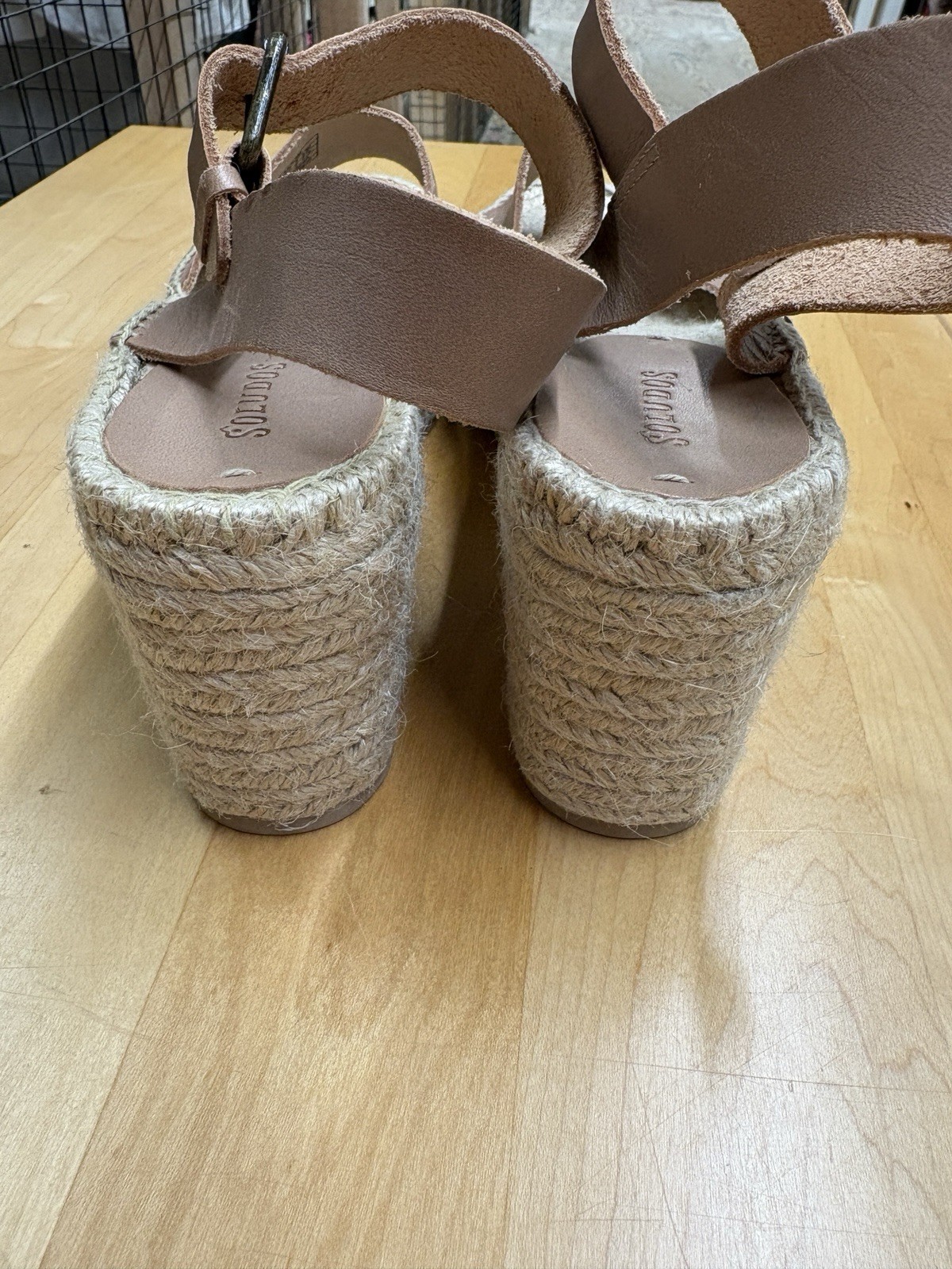 NWOT Soludos 9.5 Platform Sandals Rope Platforms Buckle Straps Beige