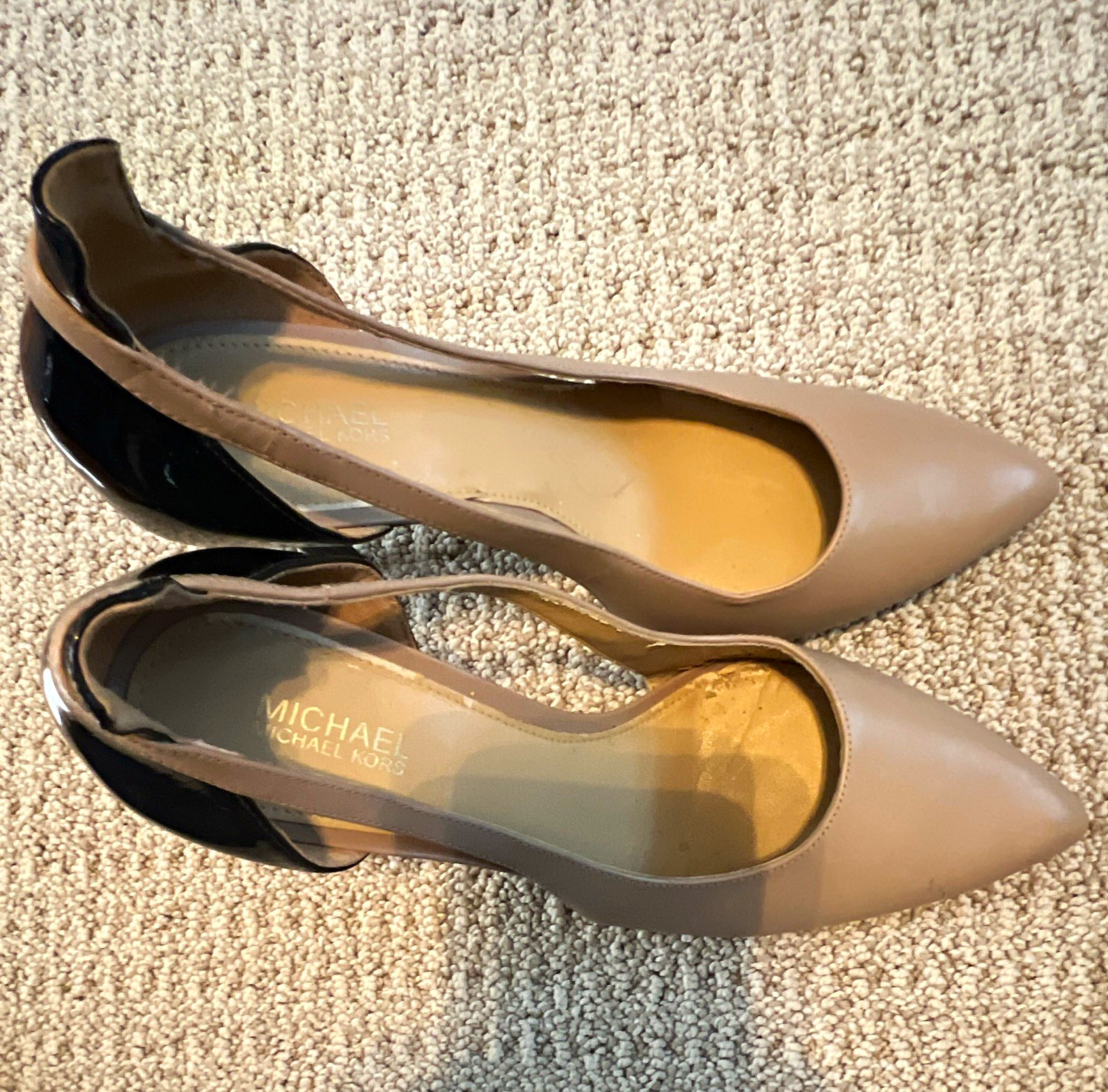 MICHAEL Michael Kors Beige/Black Pointed Toe Stiletto Leather Pumps 6M