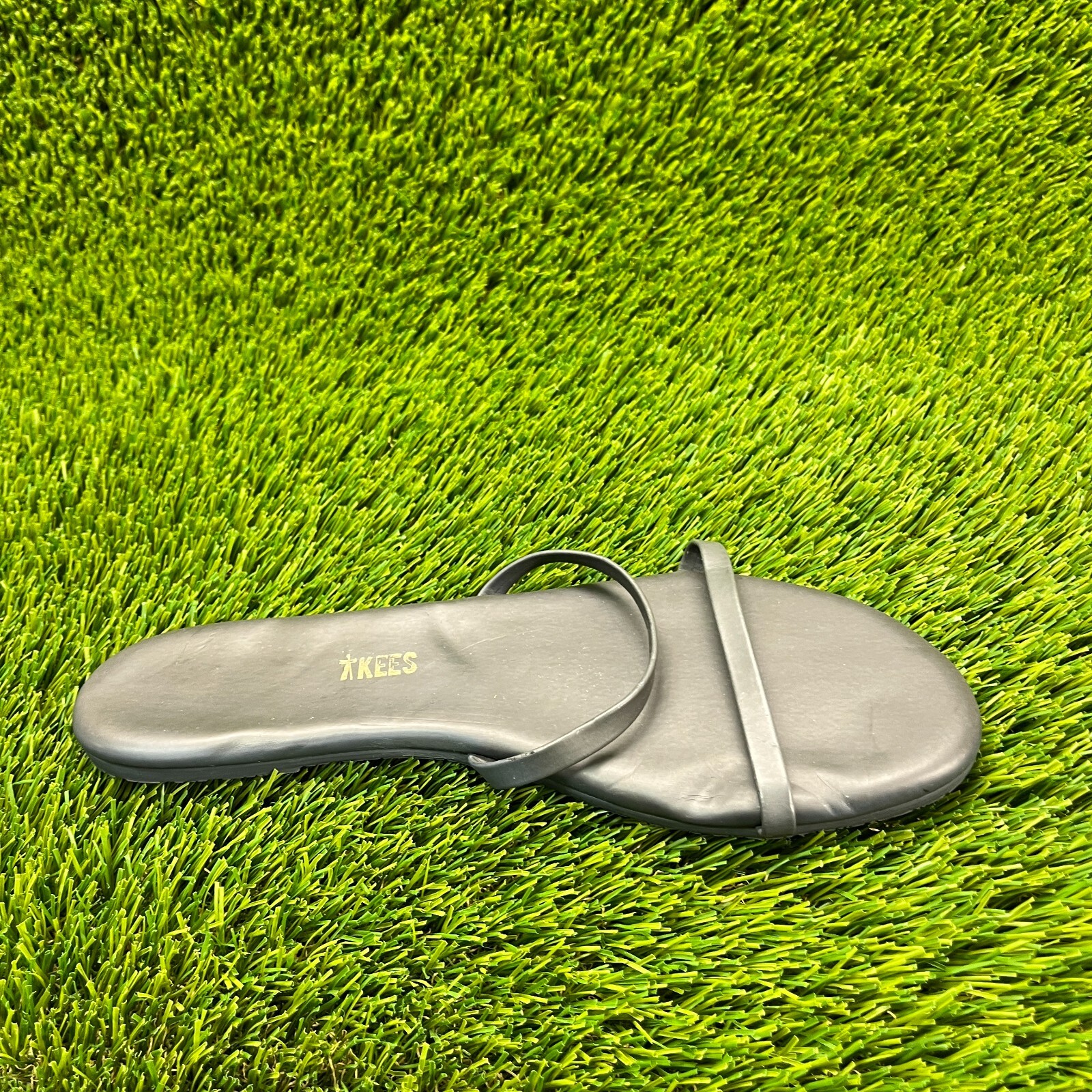 Tkees Gemma Womens Size 9 Gray Beach Walking Outdoor Flip Flops Slide Sandals