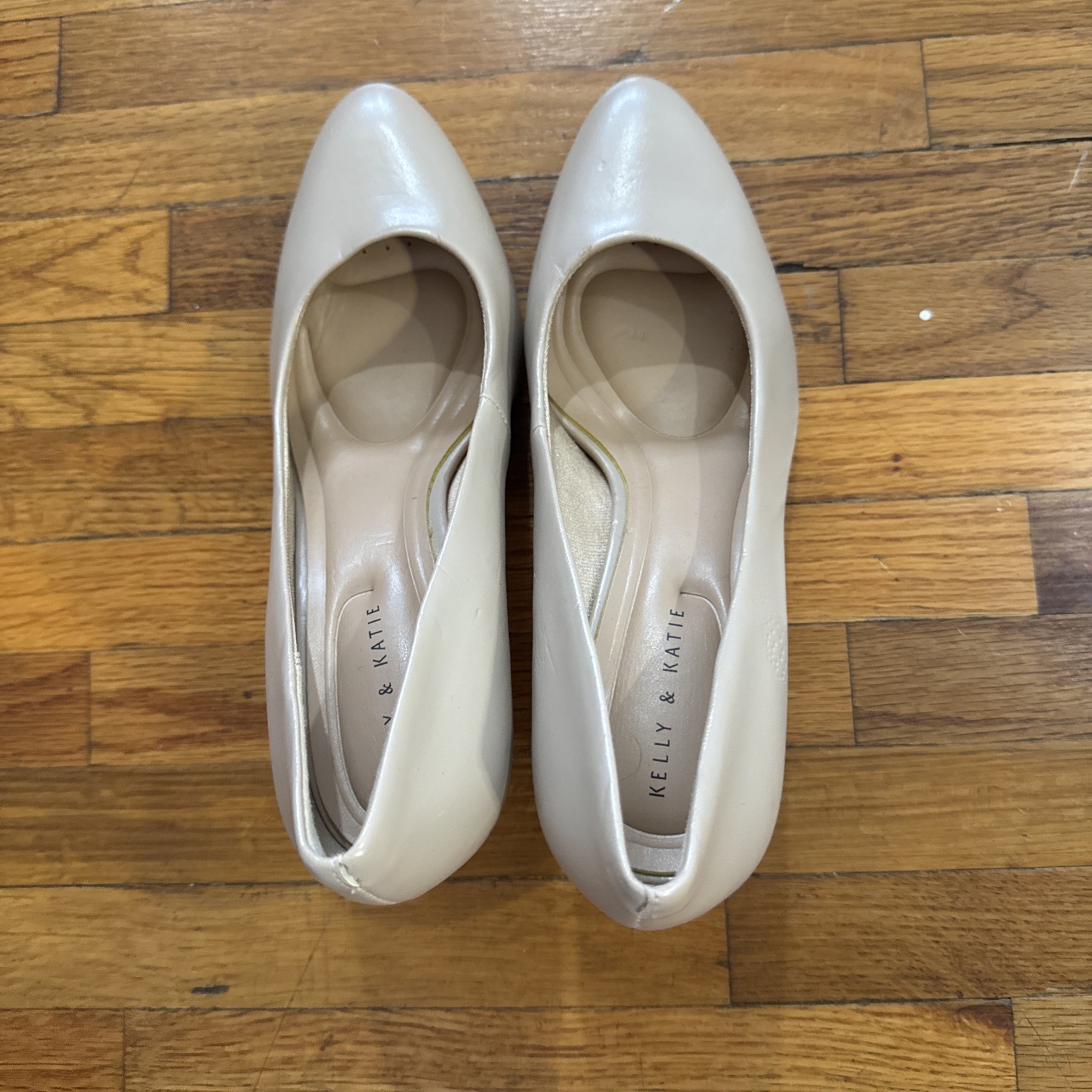 Kelly & Katie Women’s Heel Shoe Size 7.5M