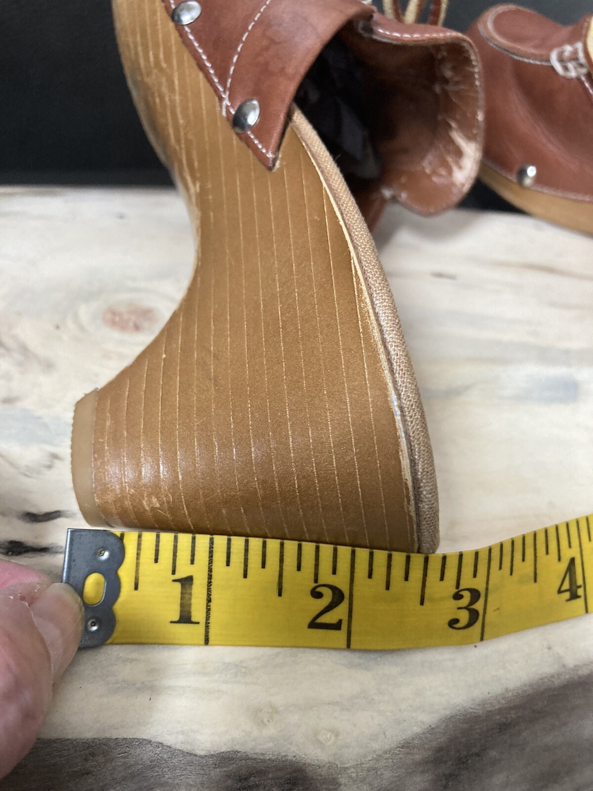 Vtg ISAAC MIZRAHI X TARGET Clogs Sz 7.5 Brown Leather 2.5” Heel Studs Bow LORI