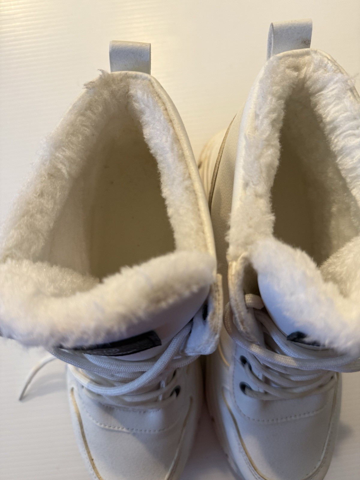 Evolutions High Top Boots~ White Size Woman’s 43