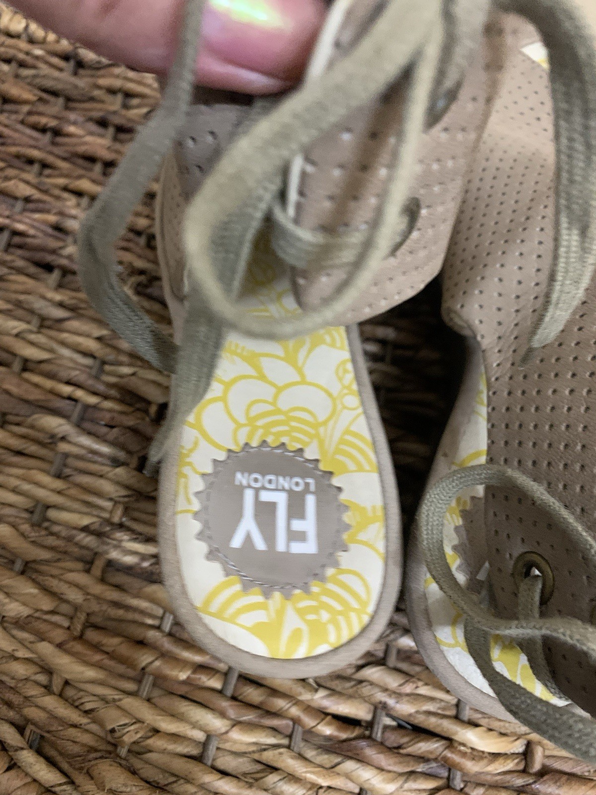 FLY LONDON YPUL WEDGE SANDAL TAUPE CUPIDO 8.5 comfort city going out preppy