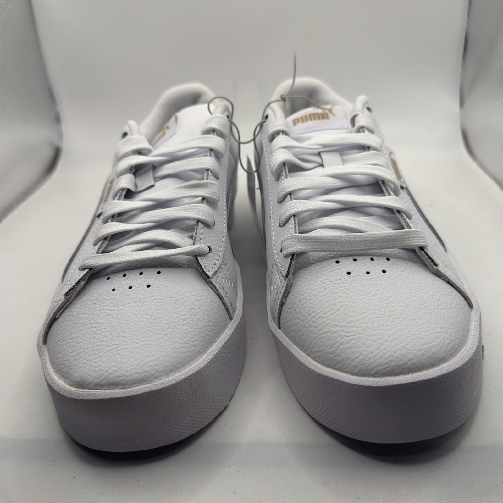 PUMA «Court Sneaker» Women’s Retro Walking Tennis Shoe. Size 8.5. Authentic,NEW