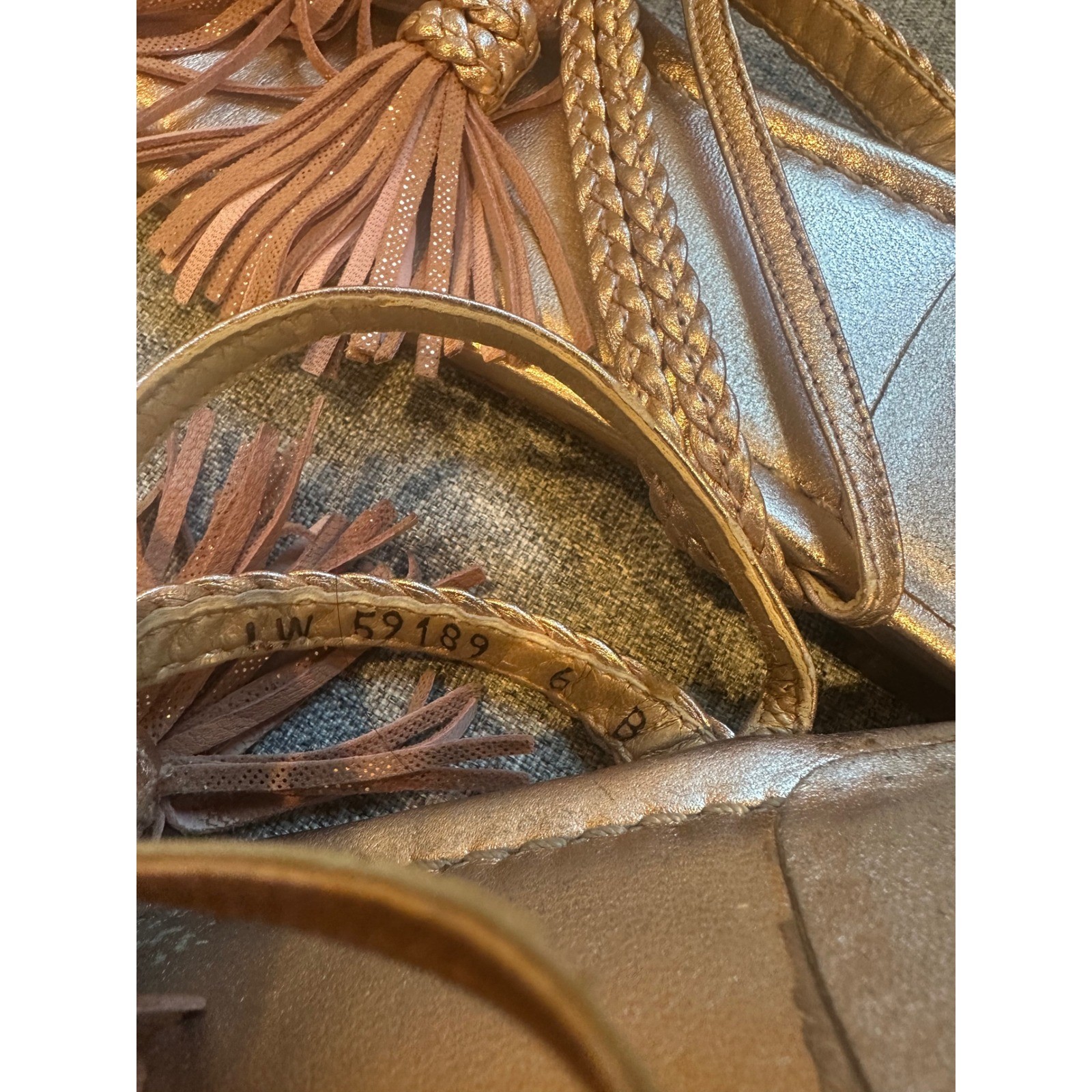 Stuart Weitzman Rose Gold Metallic Leather Tassel Braided Sandals Women 6B