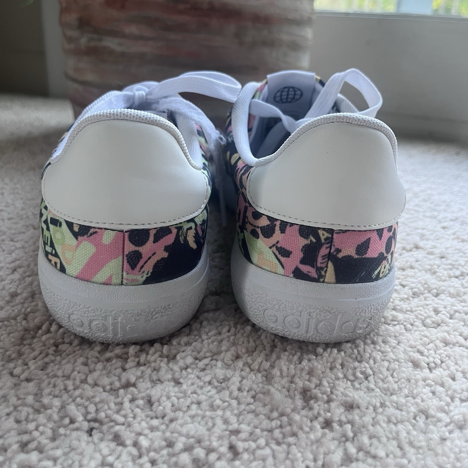 Ladies FARM Rio x adidas Vulc Raid3r/90s Inspired “Tropical” Sneakers Size 9.5
