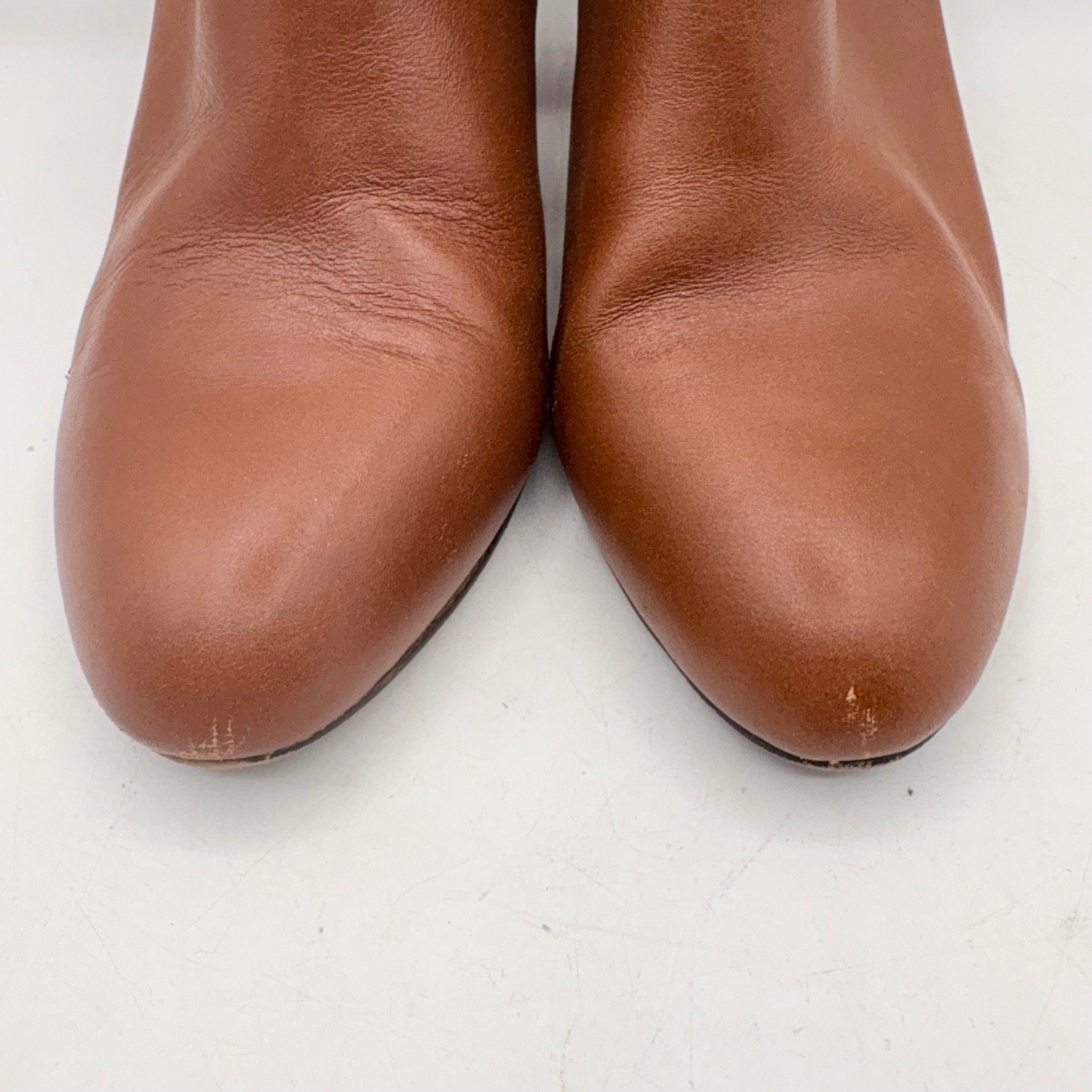 Isola Tan Leather Studded Ankle Booties Gold Hexagon Studs Block Heel Cognac 9.5