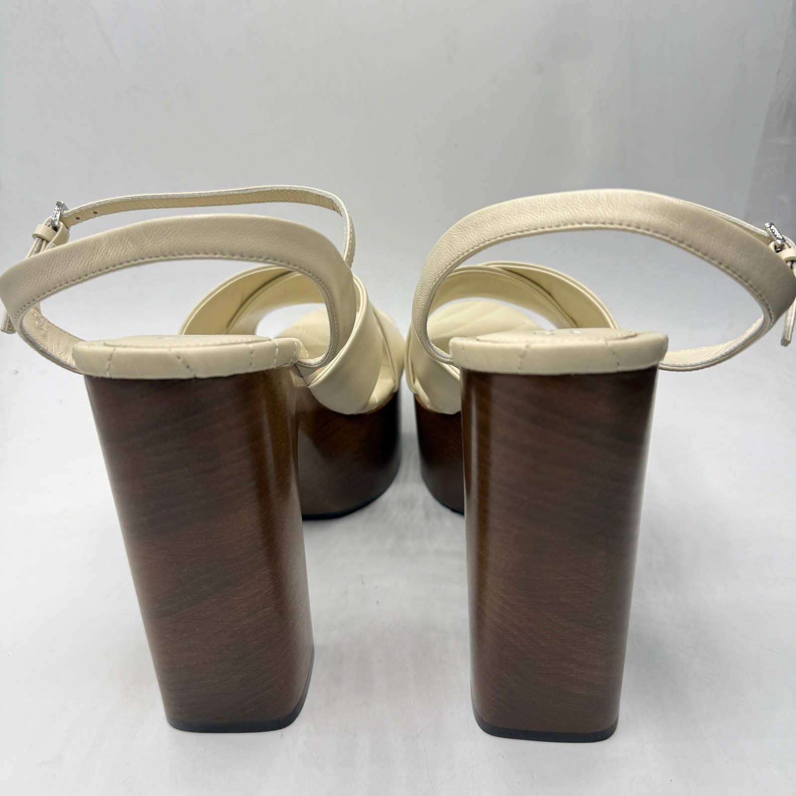 NEW Gucci Marmont GG Logo Embellished Leather Platform Sandals Cream Size EU 40