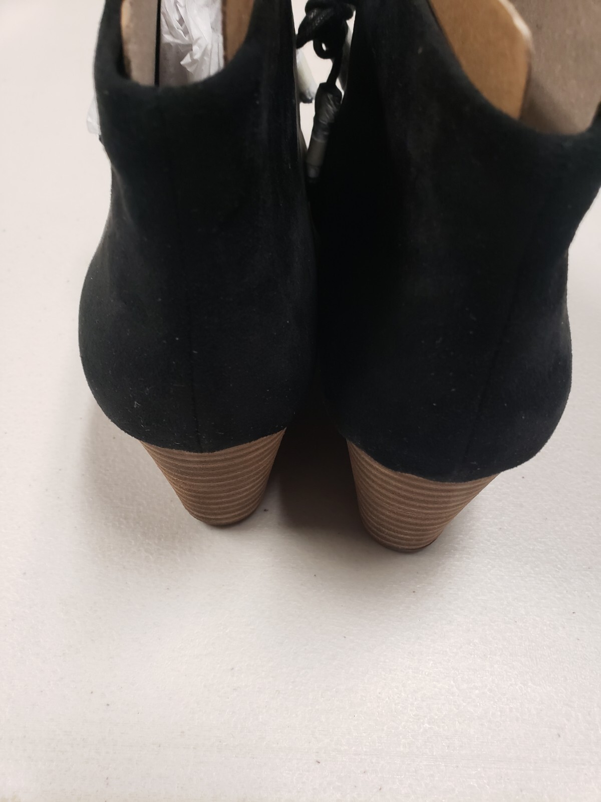 NWOB Dr. Scholl’s Womens Dakota Bootie Black Microfiber Suede Tie Wedge Size 8.5