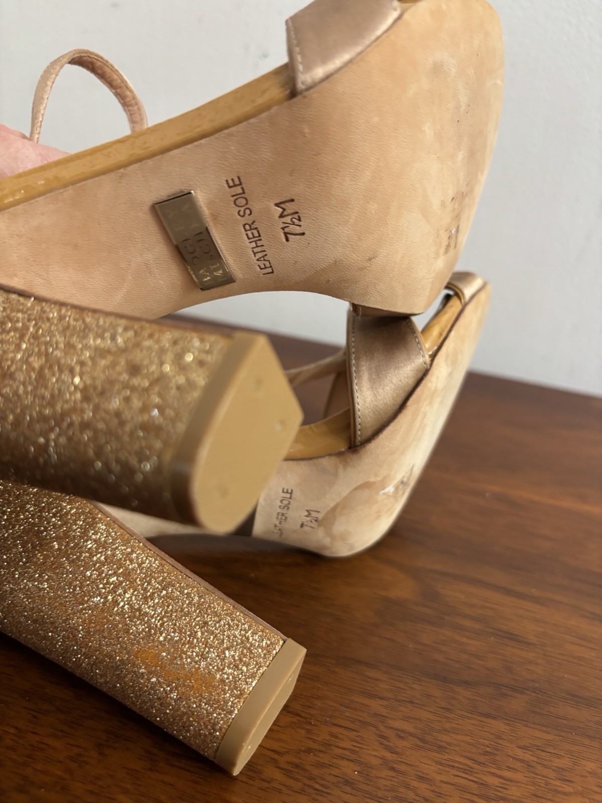 Badgley Mischka Gold Natural Satin Jenie Glitter Bridal Wedding Heel Sz 7.5 $200