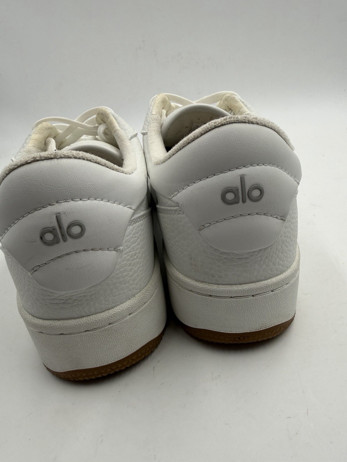 Alo Yoga Recovery Mode Sneakers White Women Size 8
