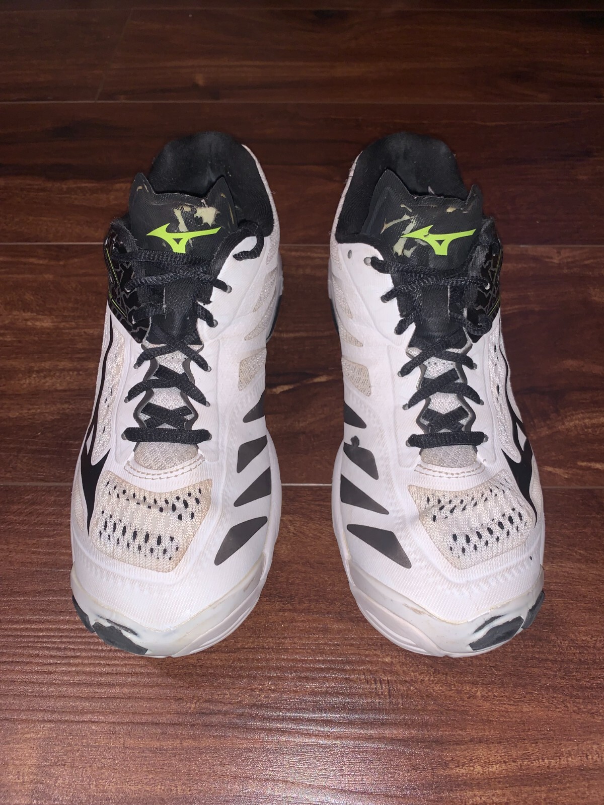 Mizuno Wave Lightning Z5 Womens Volleyball Shoe 430263-0090 Size 8.5