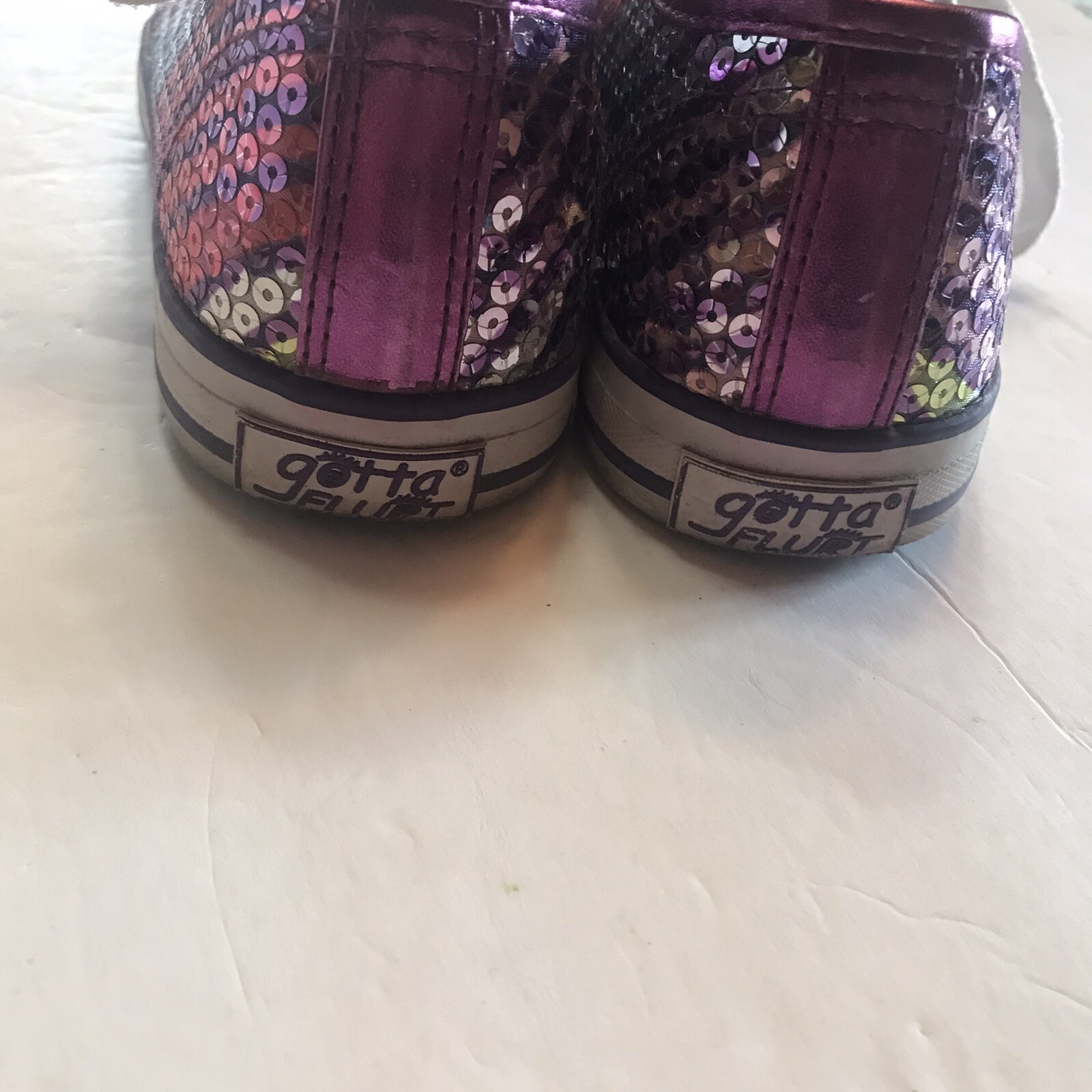 Gotta Flurt CA-Glitz Low Pink Sequin Shoes Sneaker Womens US 6.5