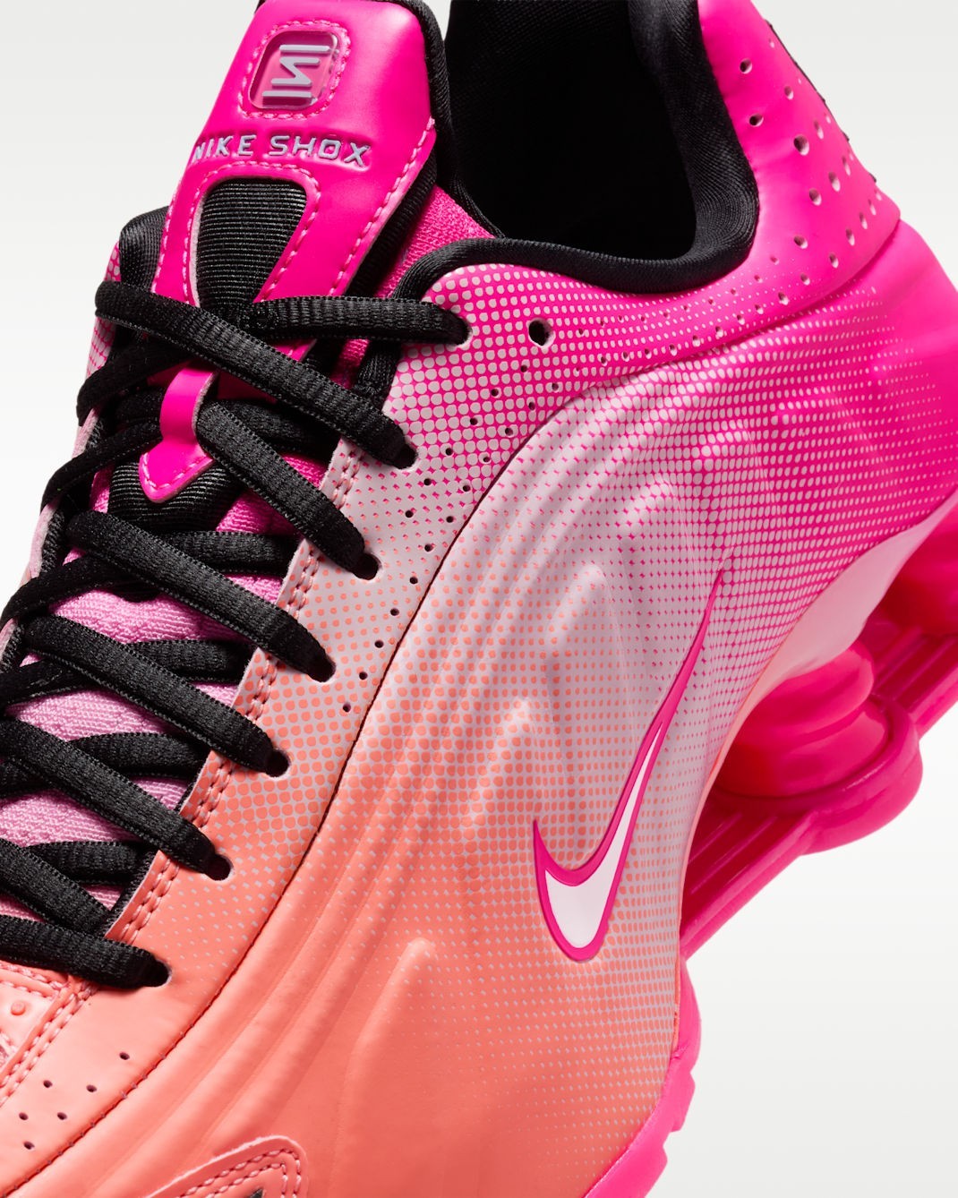 NIKE Women’s Shox R4 IH2343-600 Hyper Pink Pink Black Pink Foam