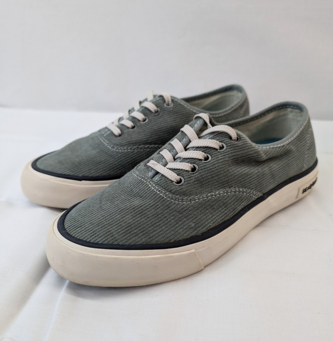 SeaVees Monterey Ledgend Cordies Green Corduroy Sneakers Women’s 7.5 Retro