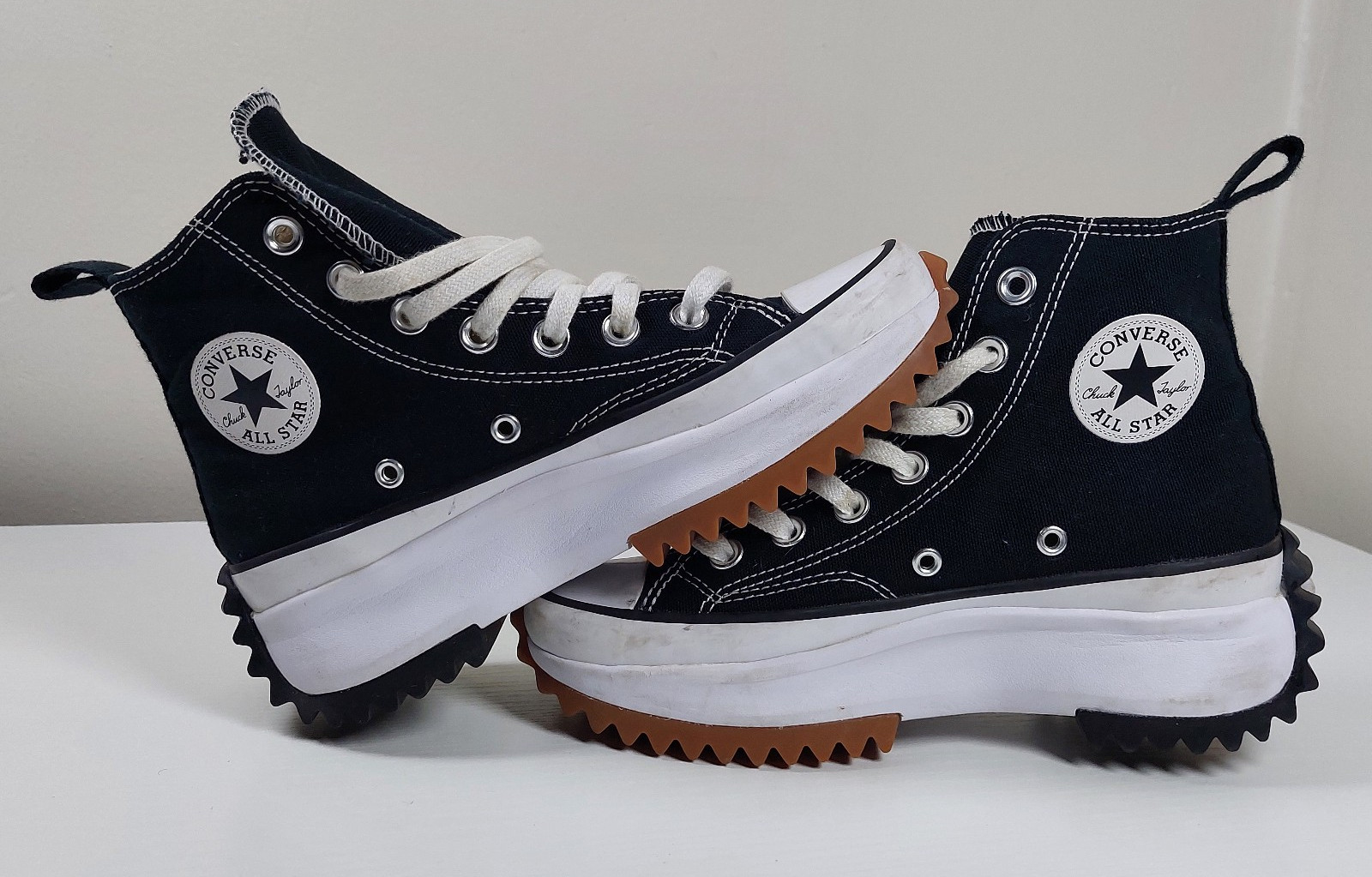 Converse Chuck Taylor Run Star Hike Platform High Top Shoes Women’s 5 Men’s 3.5