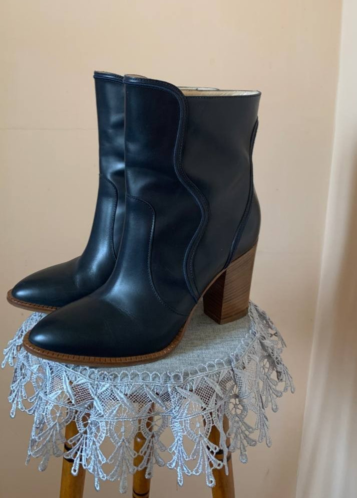Navyboot Leather Ankle Boots Blue Block Heel Made in Italy EU 38 Fits 37.5