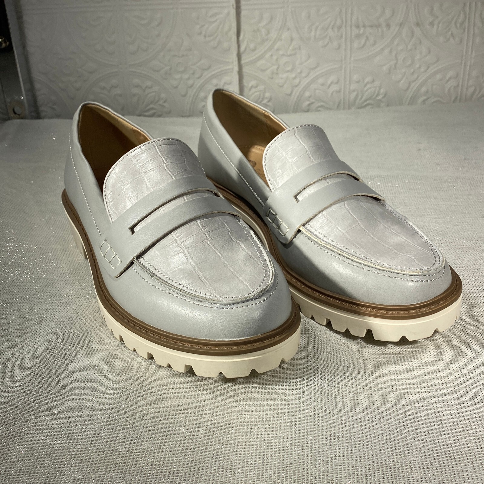 Tru Comfort Foam Kenly 004617 Gray Croc Print Leather Loafer Shoes Womens Size 7