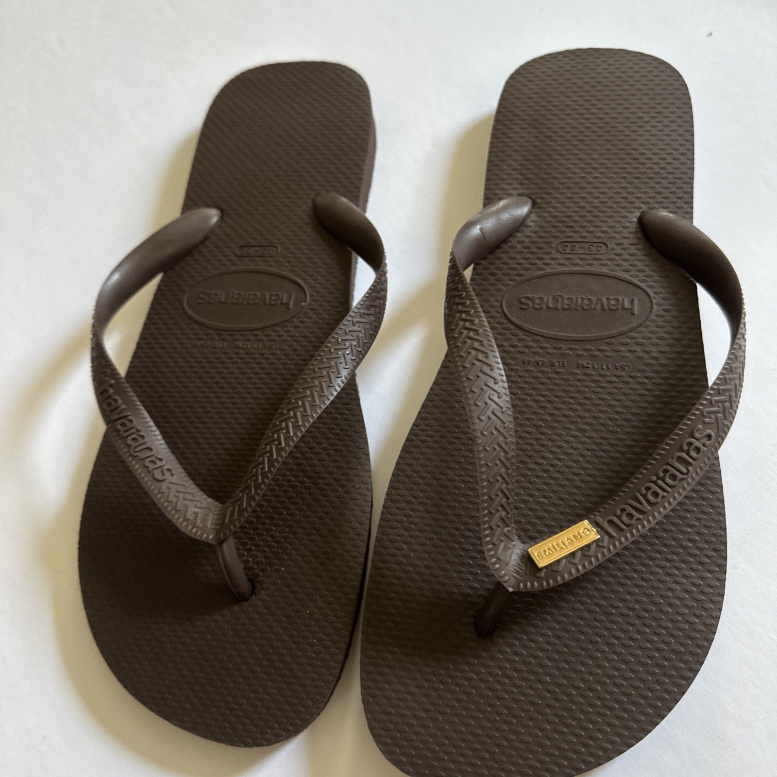 Brown Havaianas With Metal Logo Mens 11/12 NWOT