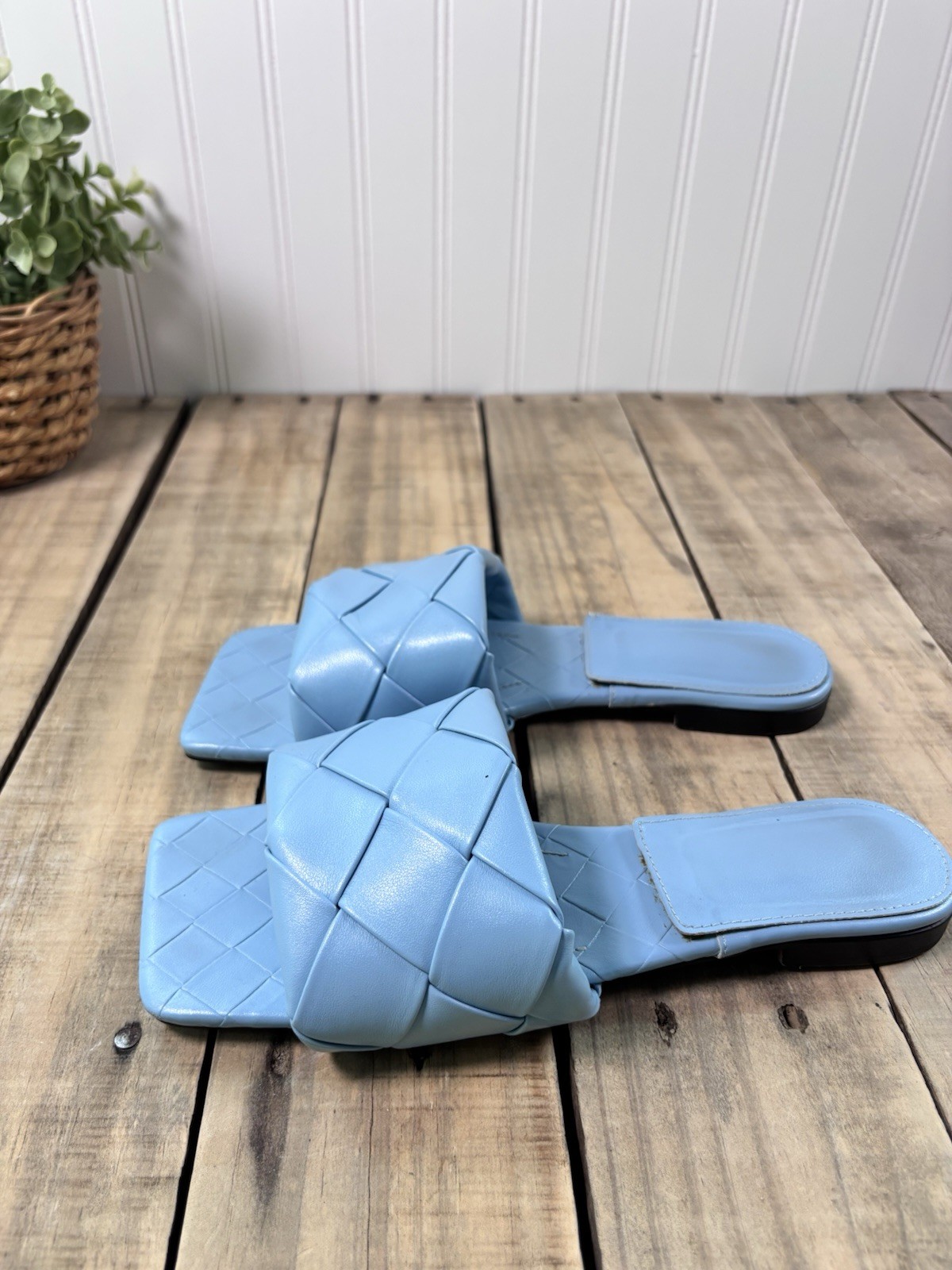 Blue Woven Leather Flat Slide Sandals Square Toe Women’s Size 7.5