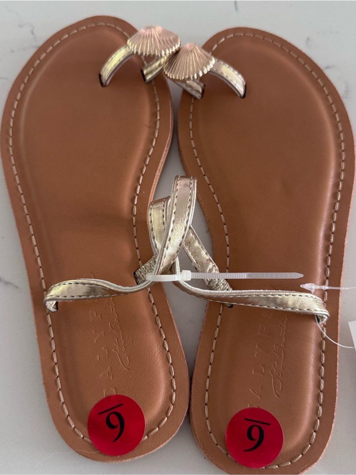 Calypso St Barth Moray Soft Gold Shell Toe Ring Sandals NWT Womens 6M