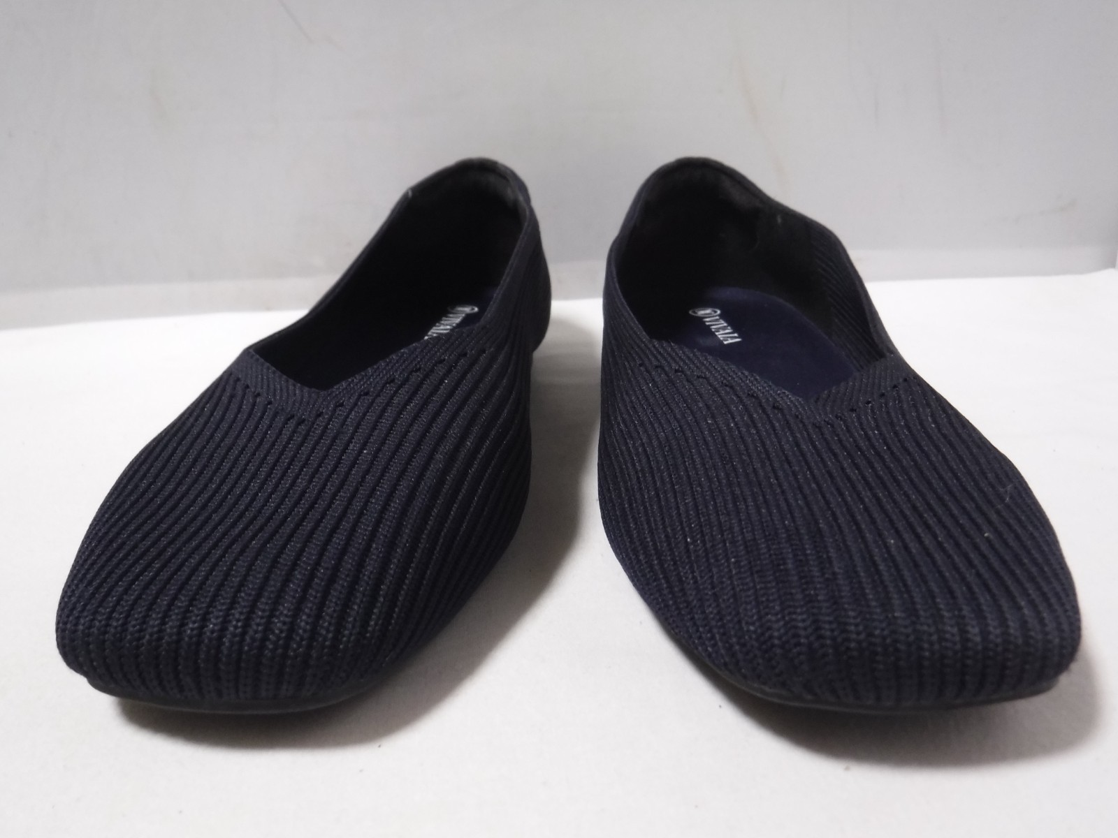 Women’s VIVAIA Margot Navy Blue V-Cut Ribbed Knit Square Toe Ballet Flats 38 7