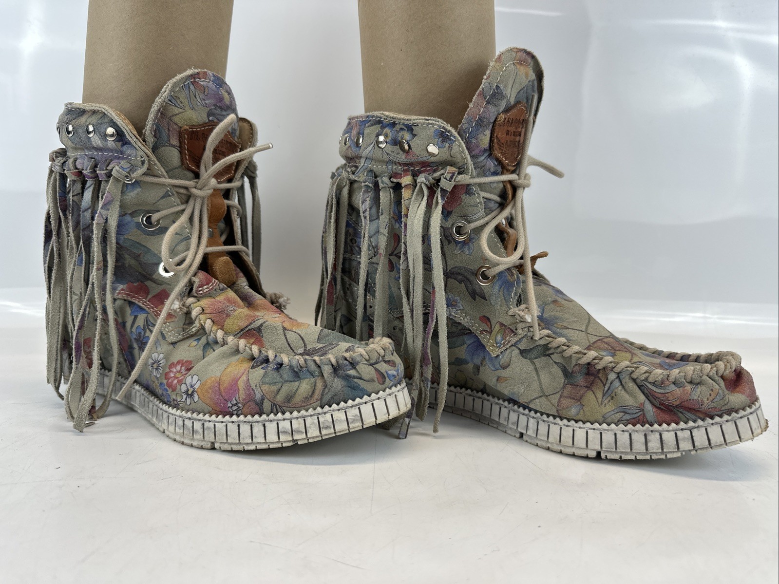 El Vaquero Roseland Moccasin Boot Women’s EU 39 US 8 Italy Made Suede Boho
