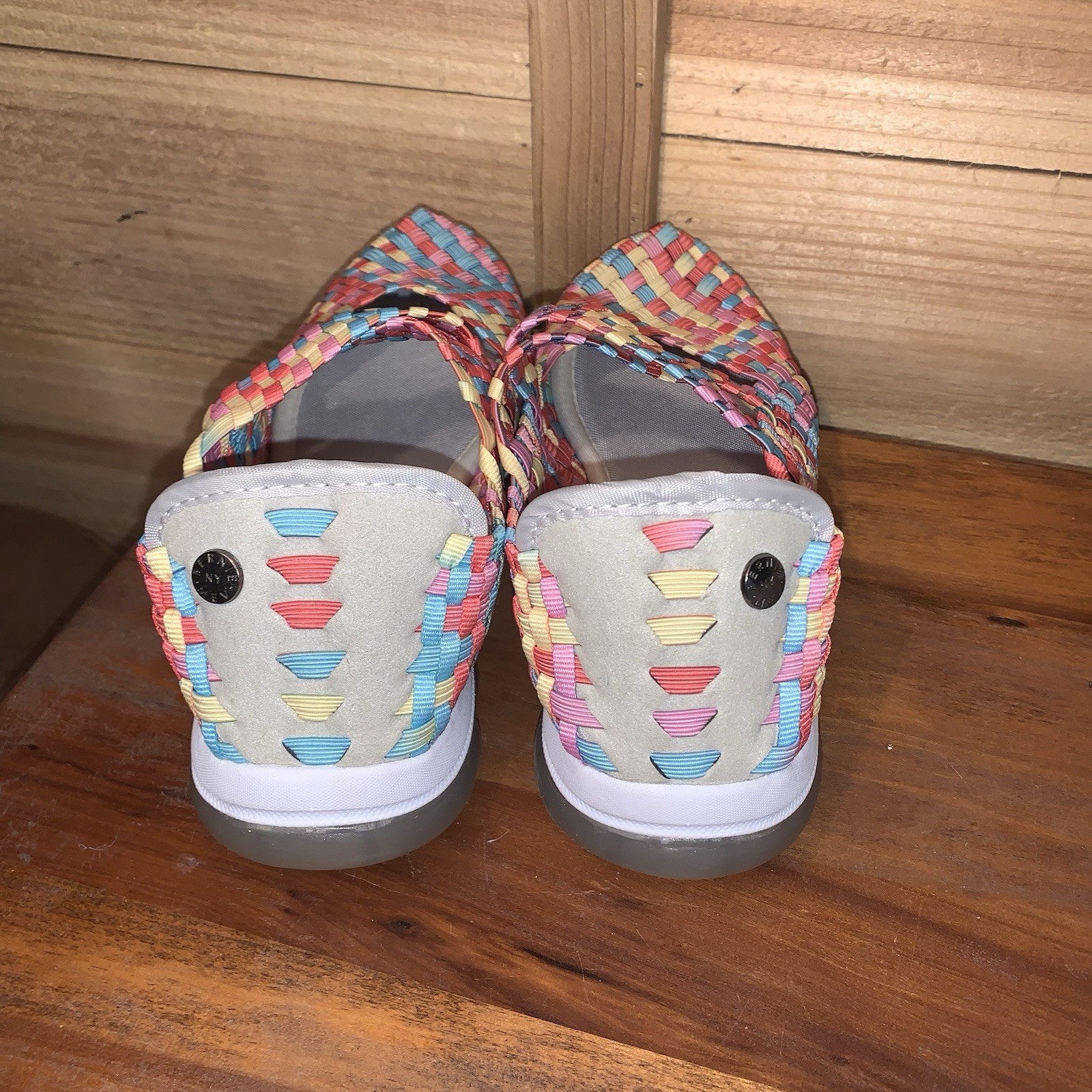 Bernie Mev NY Gummies Fly Women Candy Camo Slip On Comfort Fitness Shoes 36 New