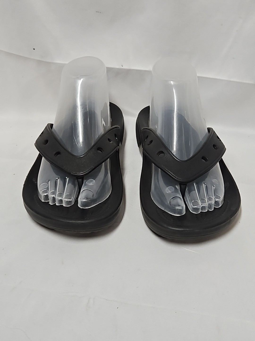 Crocs Baya II Iconic Comfort Black Flip Flops Unisex Womens Size 9 Men Sz 7 GUC