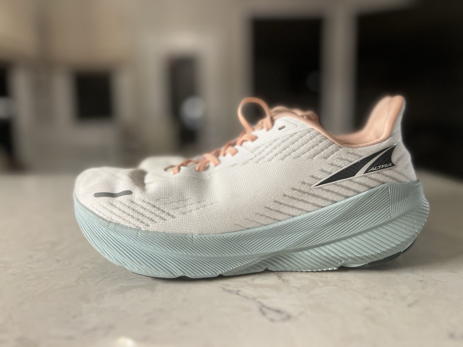 Altra FWD experience women’s running shoe size 9