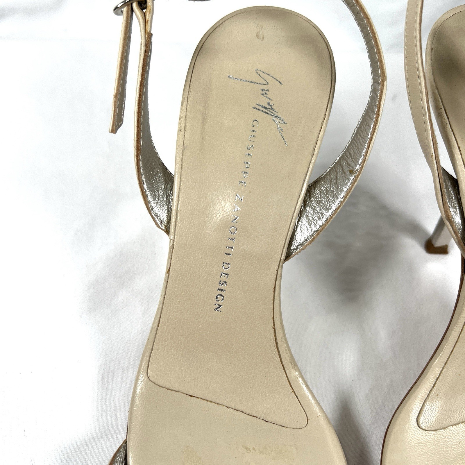 Giuseppe Zanotti Leather Slingback Stiletto Heels Italy Minimalist EU 36 US 6
