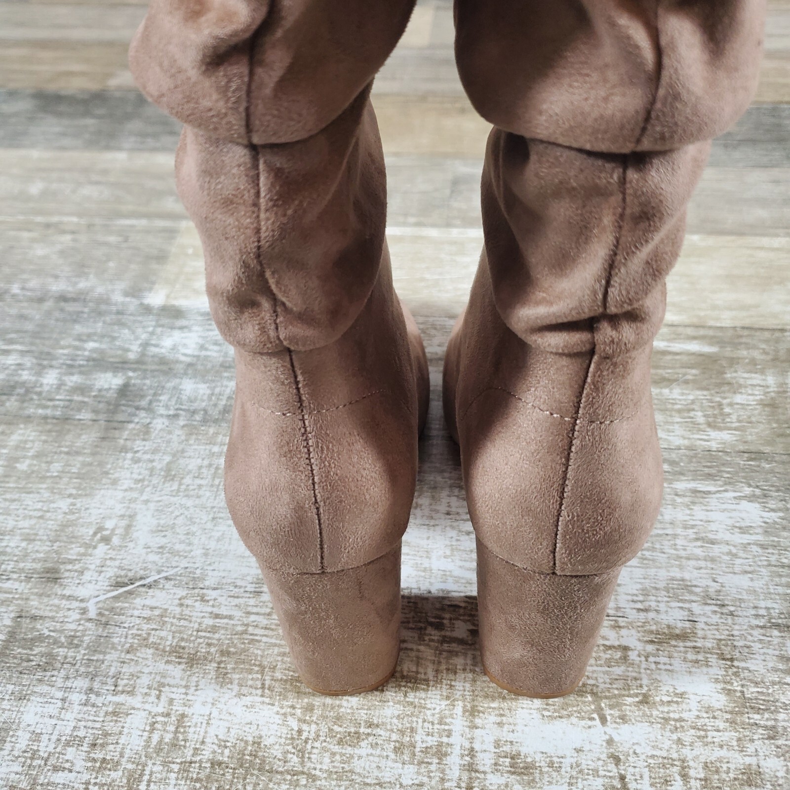 Chinese Laundry Kipton Womens Boots Sz 6 Taupe Suedette Knee High Block Pull On