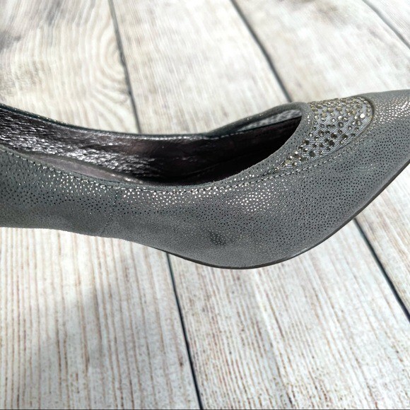 Adrianna Papell Silver Stiletto Heels Formal Cocktail Attire Size 8M