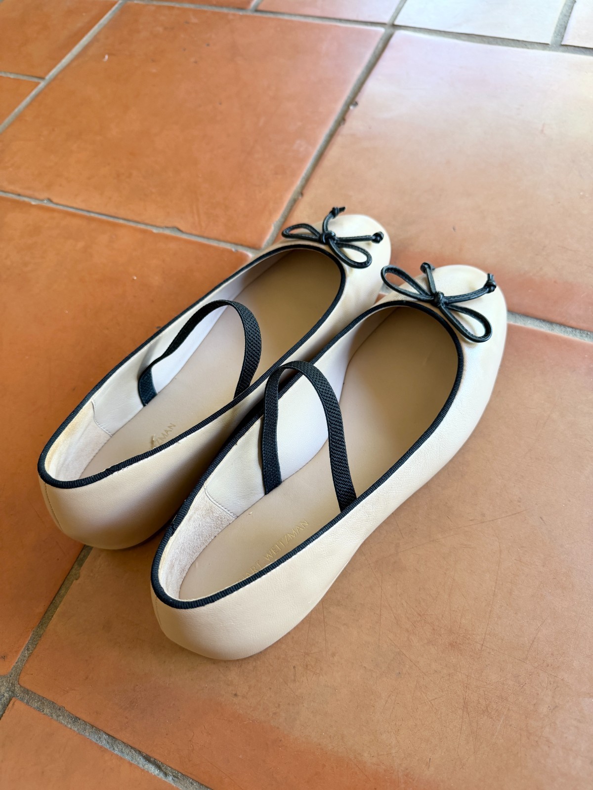 stuart weitzman gabby bw blet flat Golden Beige/Black DSG-Dress Nappa/Grosgrain