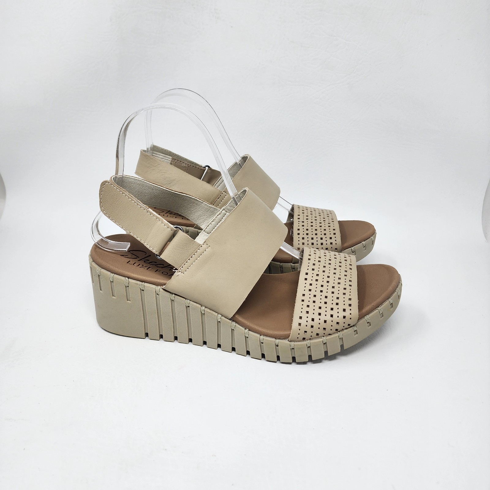Skechers Luxe Foam Pier Ave Taupe Leather Wedge Slingback Sandals Size 9 Resort