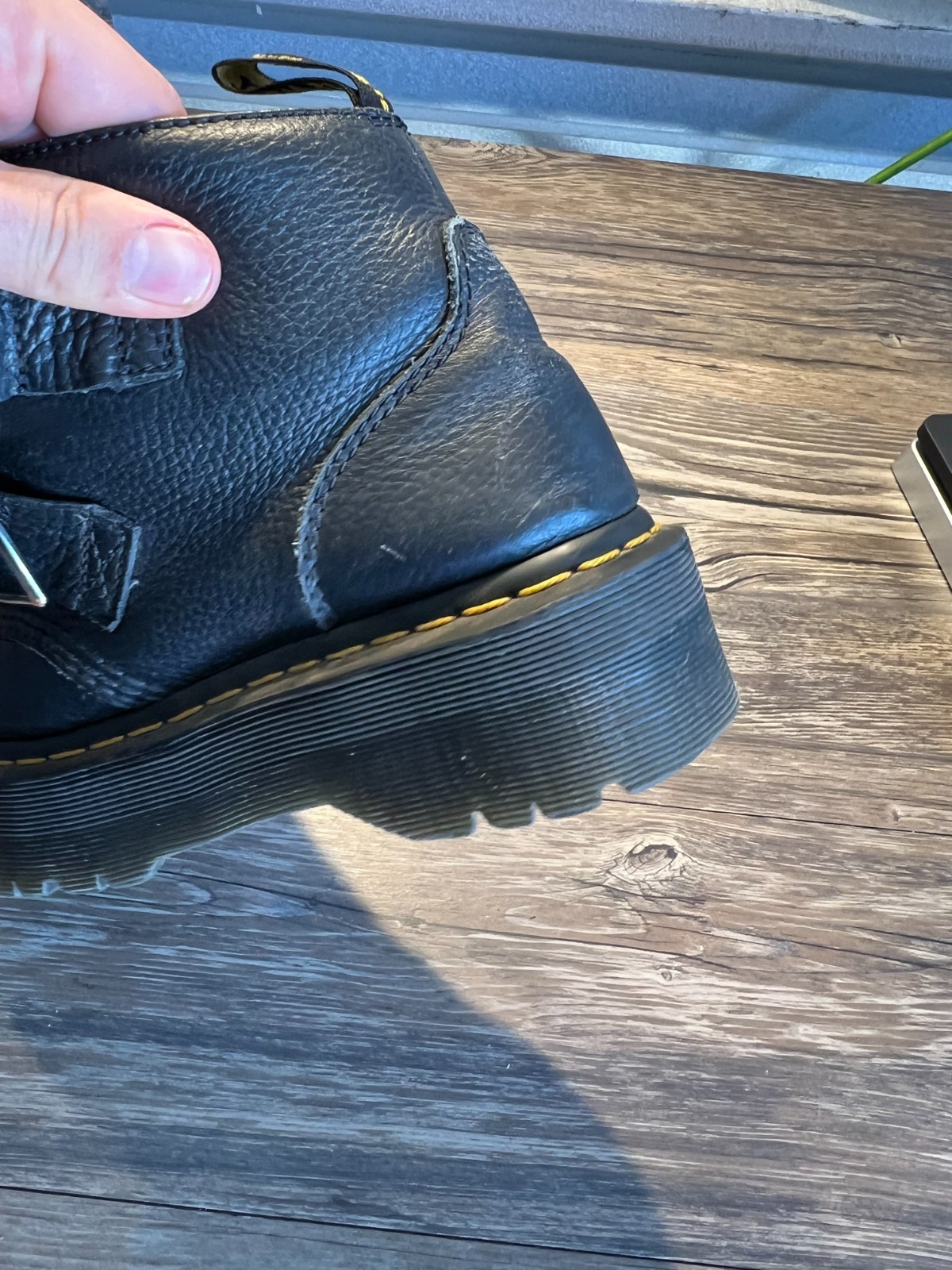 Dr Martens Devon Heart Boots Womens 8 Black Leather Platform Goth Grunge Punk