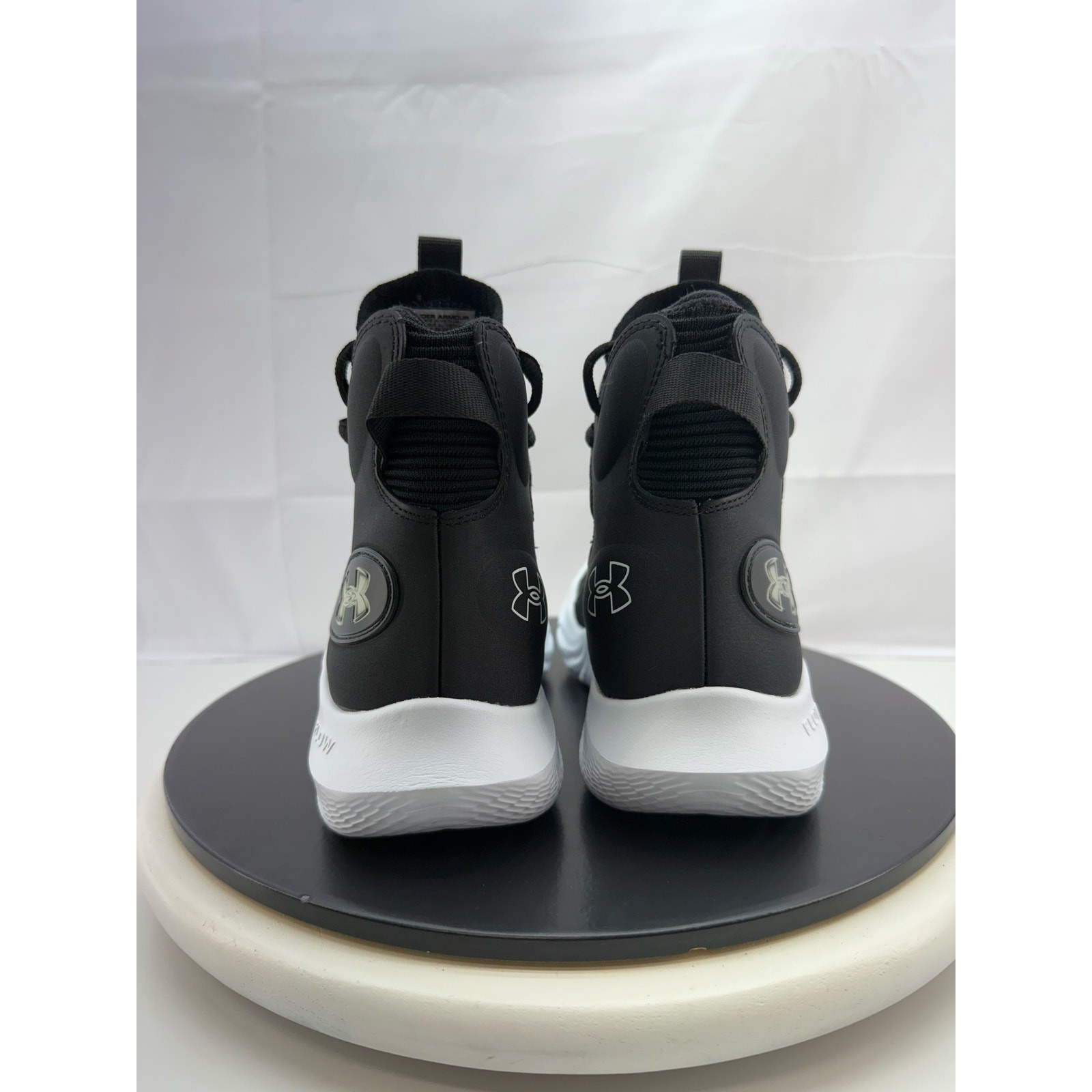 Under Armour Flow Highlight Ace Womens Size 9 Black Volleyball Shoes 3027083-001
