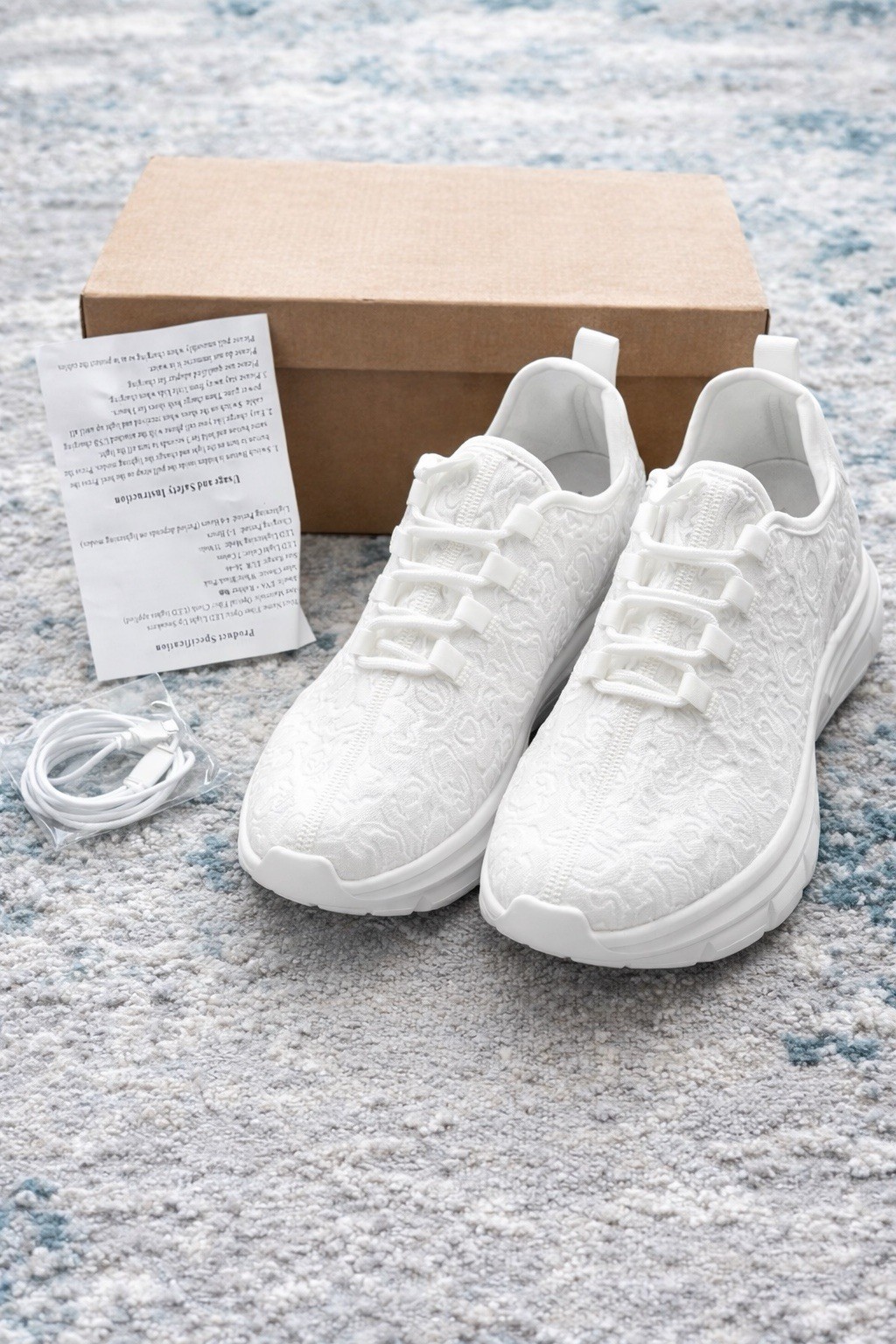 Fiber Optic LED Light-Up White Embroidered Sneakers | Size 9 | NEW