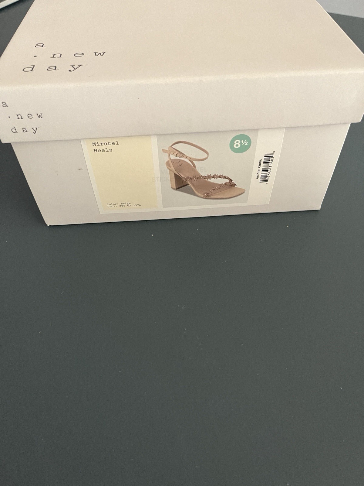 NEW A new day Mirabel heels sandals nude beige floral strappy 8.5 Ankle Straps