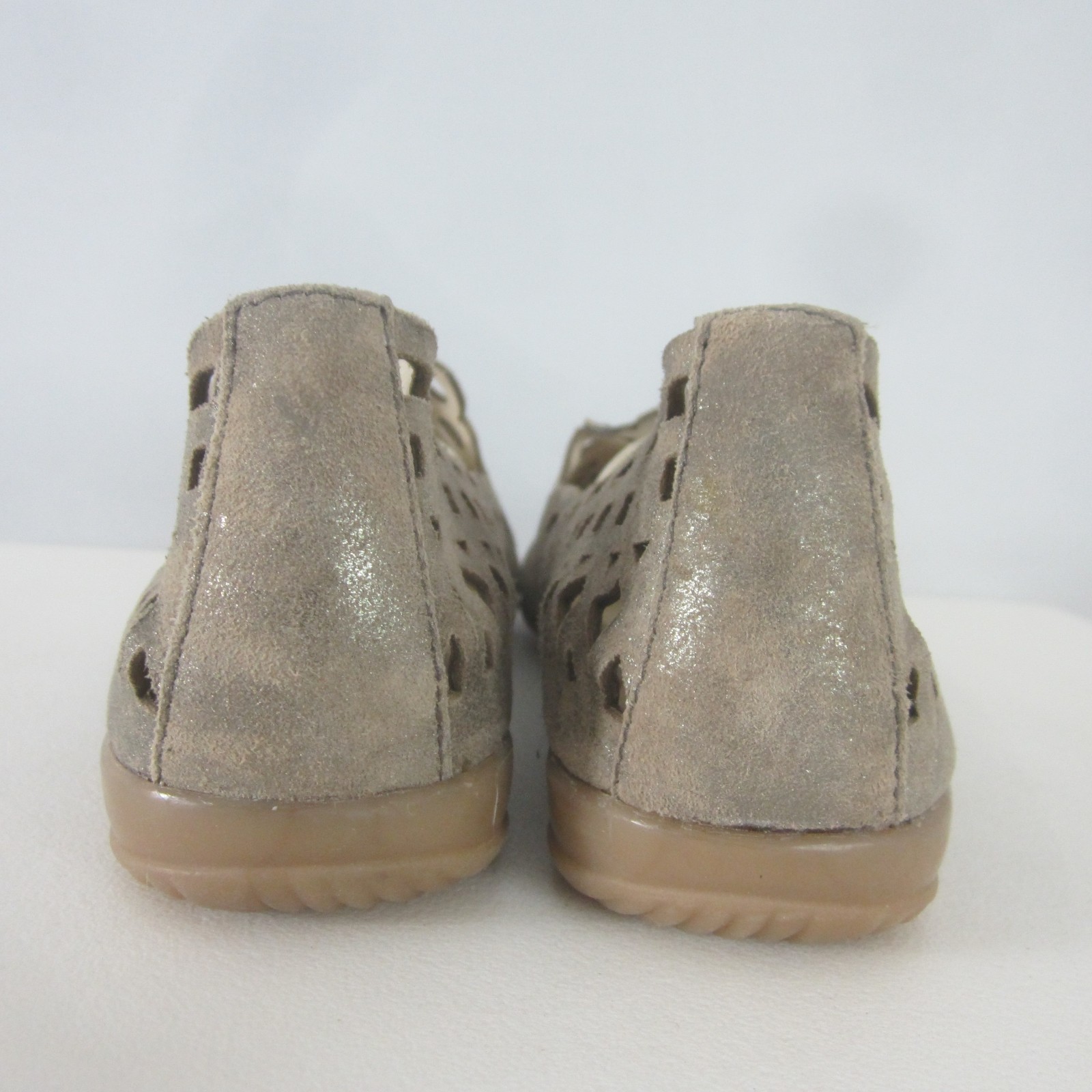 Gerry Weber Maren Womens US 8.5 US Metallic Taupe Leather Laser Cut 40