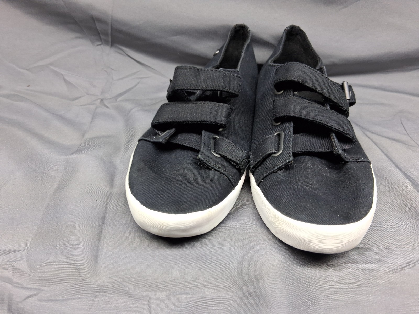 VOLCOM Womens 5 Black Canvas Strap Buckle