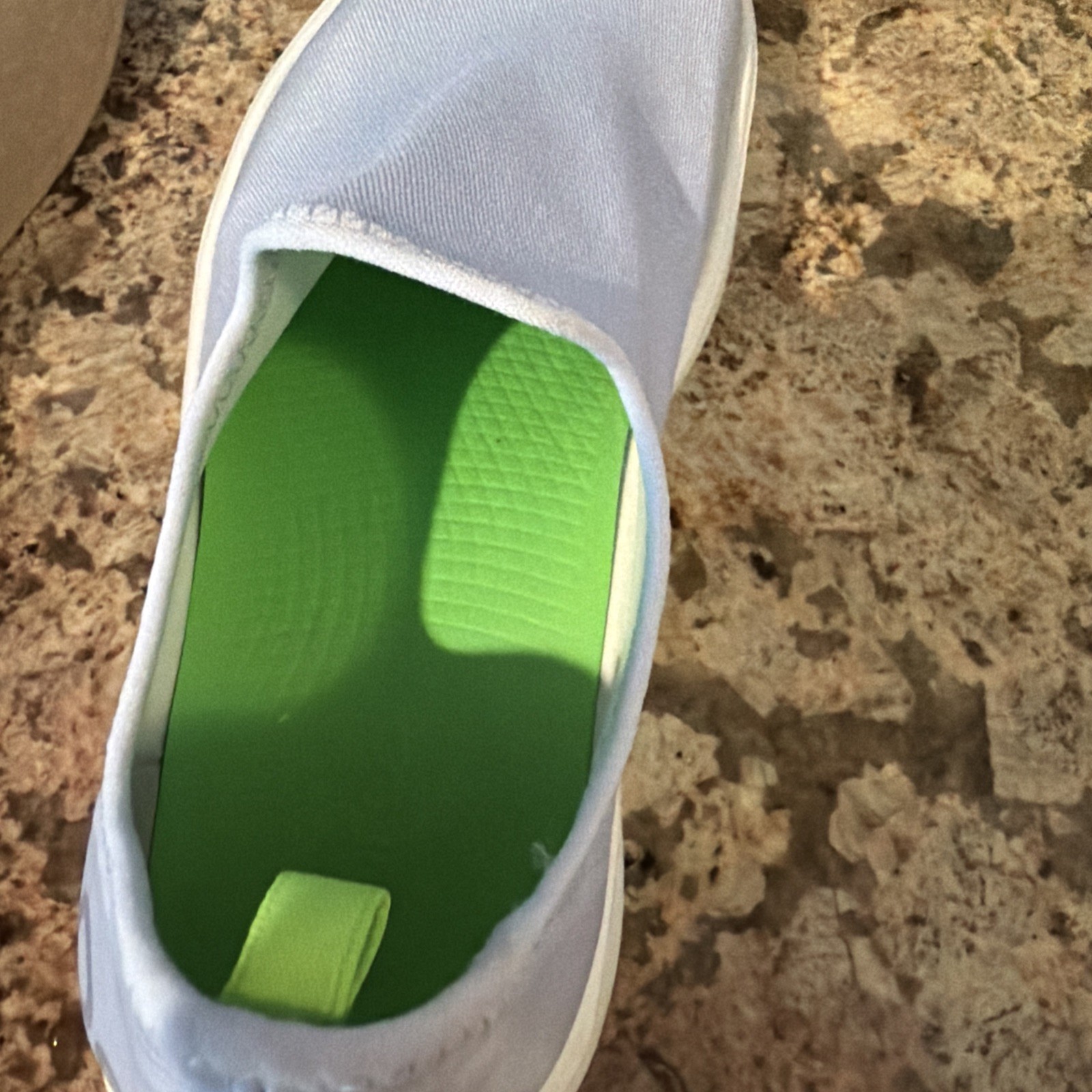 $129 OOFOS Women’s OOMG Eezee Shoes Pull On Blue Size 8 Worn Once