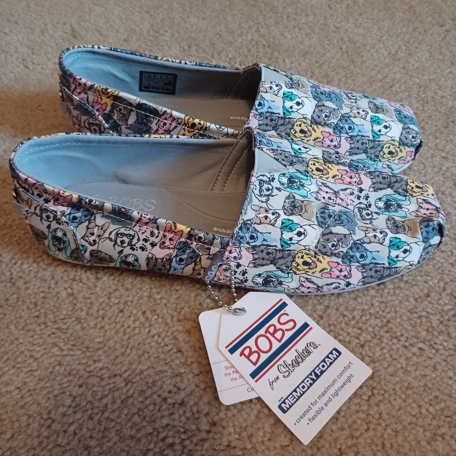 New BOBS by Skechers Woof Wag Dog Party Slip On Flats Shoes Womens Size 8 NWT