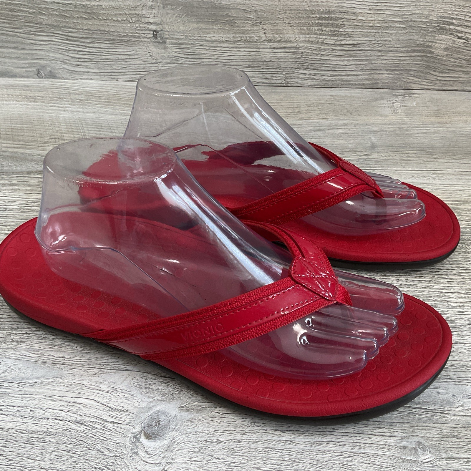 Vionic Tide II Poppy II Women’s Thong Flip Flops Red Sandals Size 10