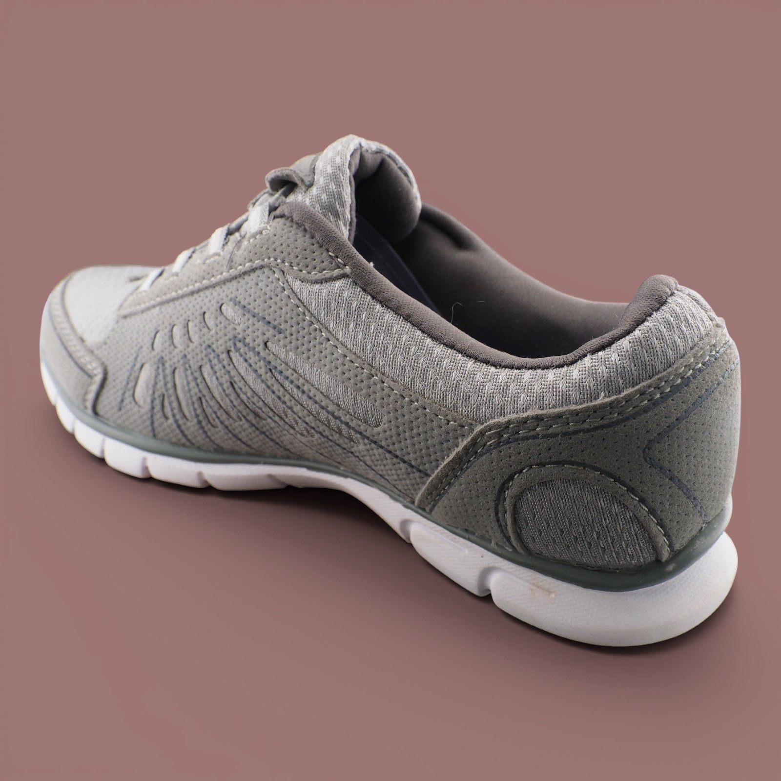 Danskin Now Womens Memory Foam Walking Shoes Gray Athletic Sneakers Size 6