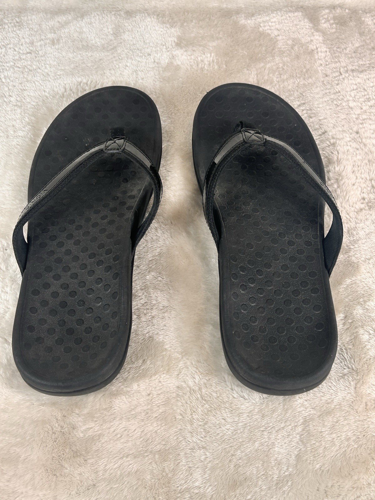Vionic Sandals Women’s Sz 10 Tide II Orthotic Flip Flops Black Patent