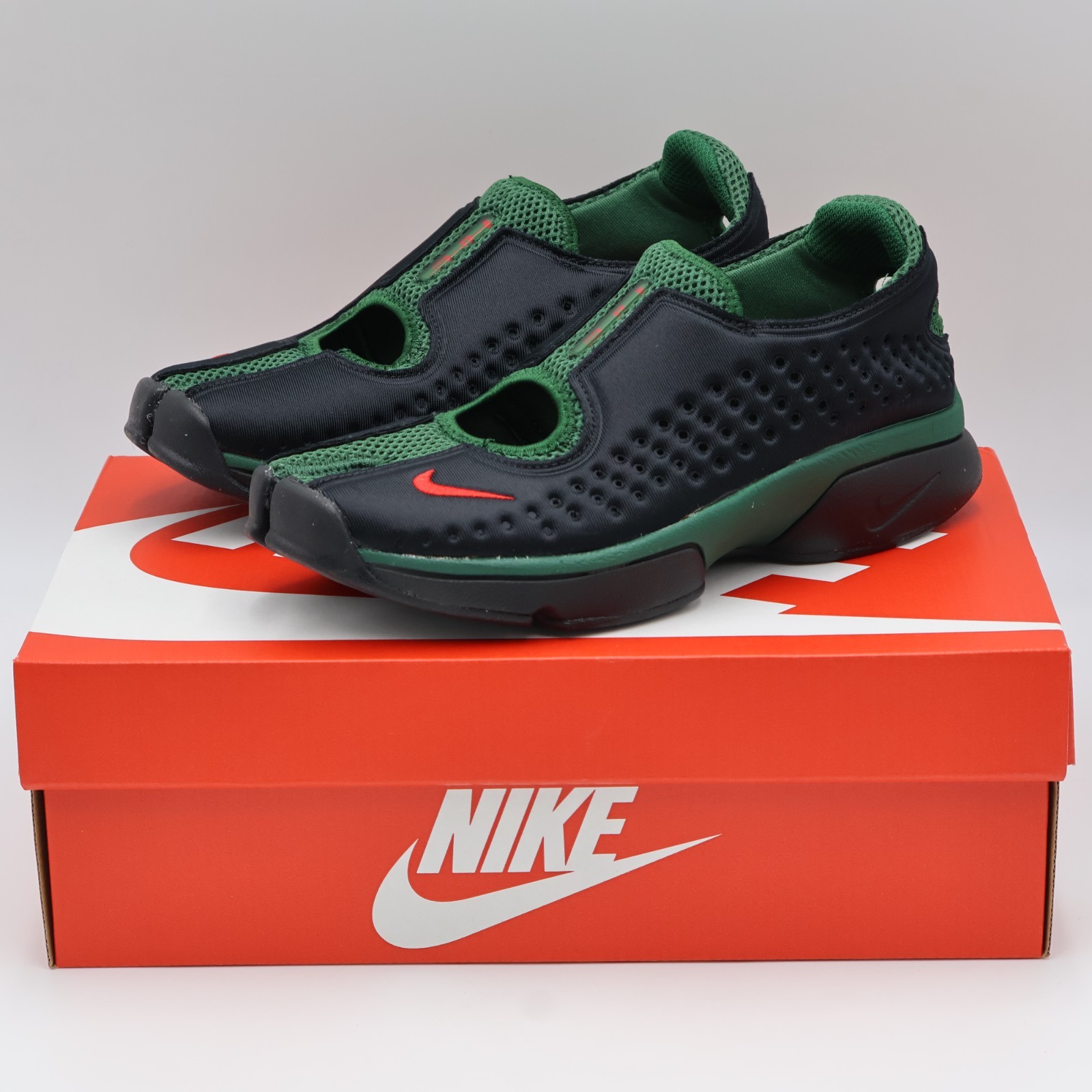 IQ8006-002 Nike Rift 2 «Kenya» (Women’s)