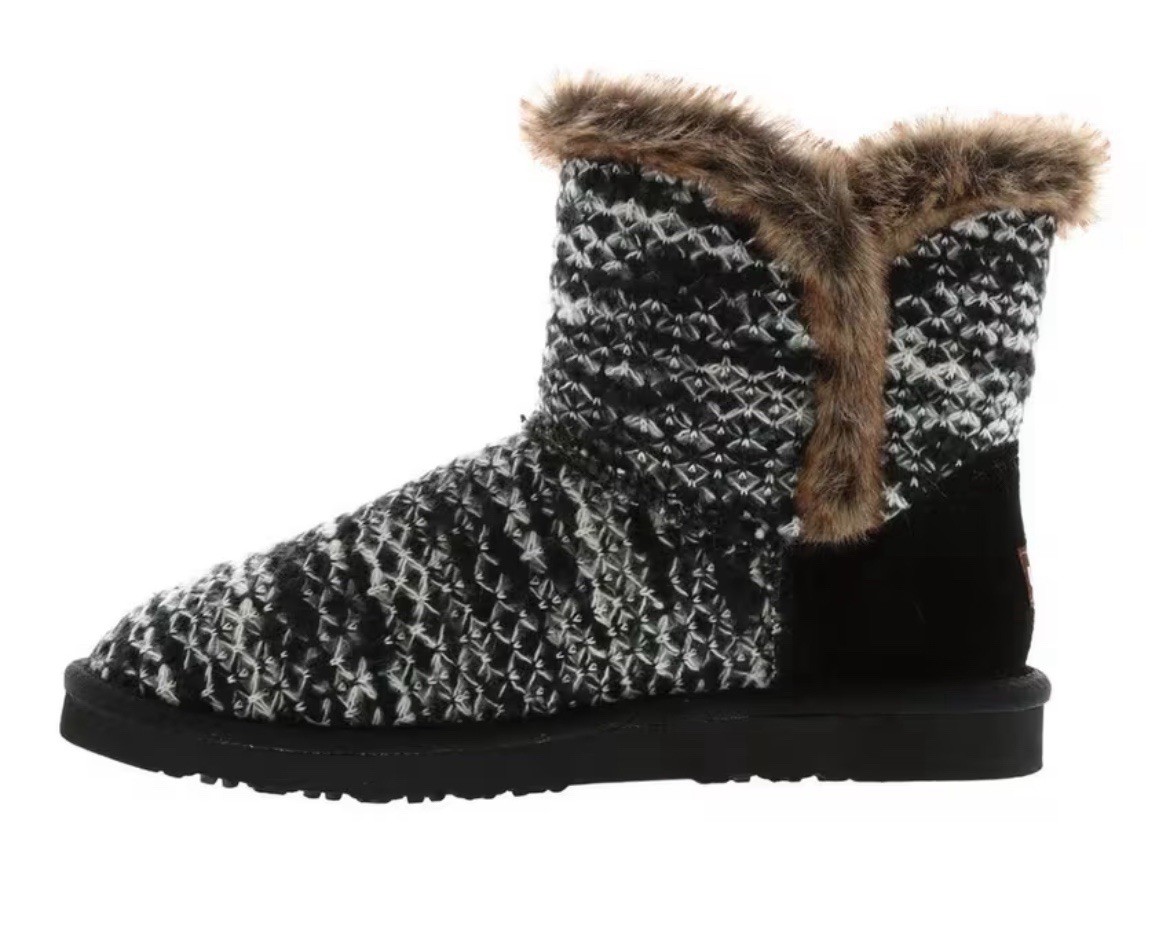 Lamo Yuma Suede & Textile Pull On Faux Fur Lined Winter Boots Black & White – 7