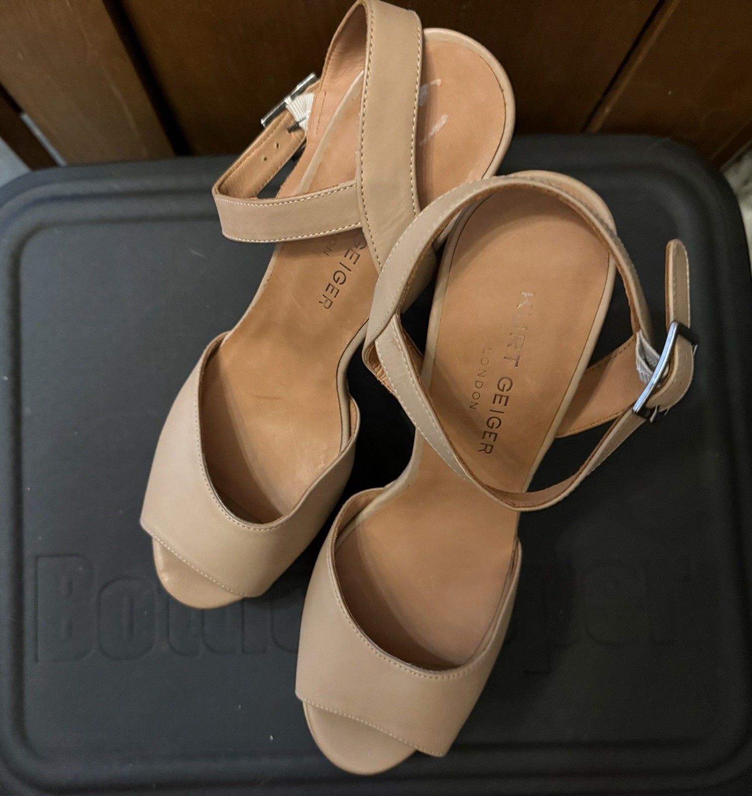 Kurt Geiger London Platform Heels Sz40